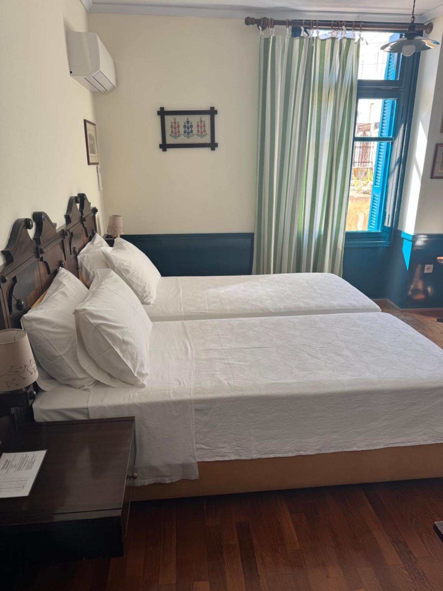 Hotel Aliki Đảo Sými Ngoại thất bức ảnh